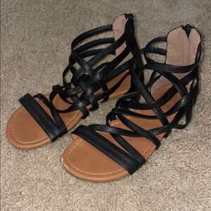 Women’s Black Cross Strap Sandals